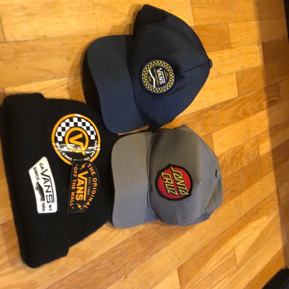 Two vans hats and one Santa Cruz hat and 2 sticker - Picture 8 of 8